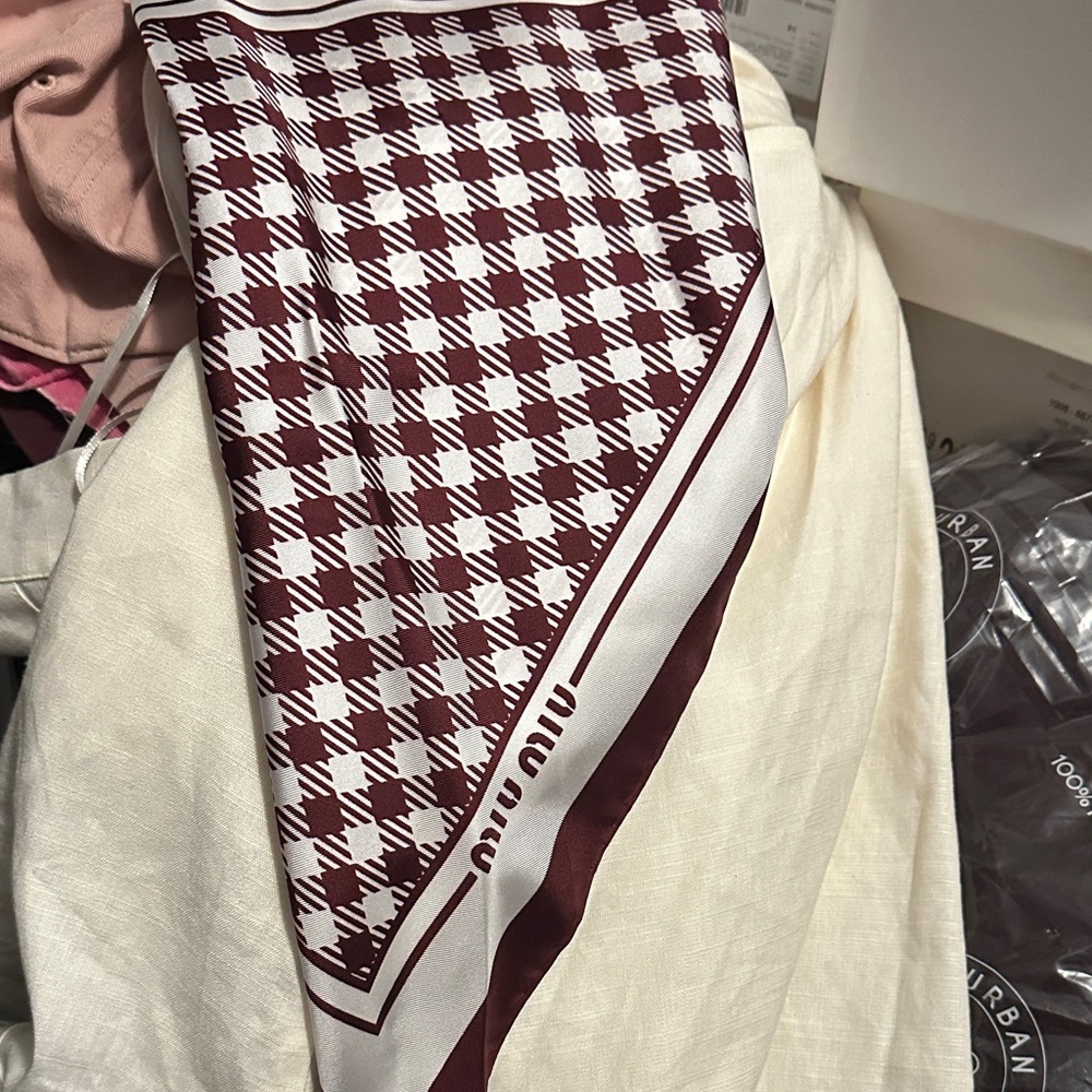 Miu Miu Maroon and White Houndstooth Scarf